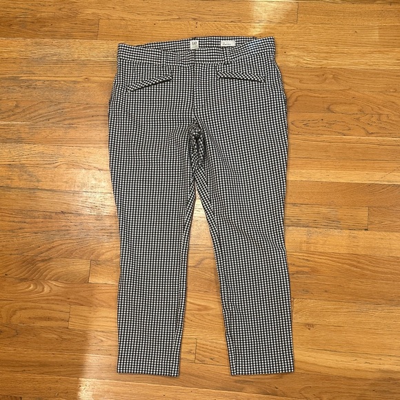 GAP Pants - GAP Black and‎ White Checkered Ankle Pants
